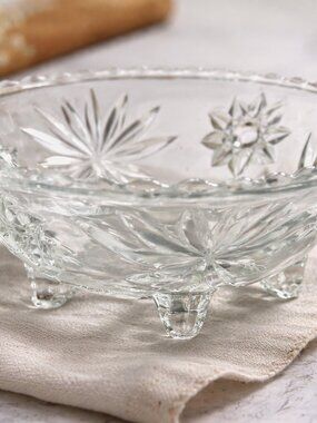SCG-01-Vintage Clear Pressed Glass Footed Bowl Starburst Pattern Home Decor